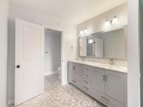 2391 Via Mariposa 3E , Laguna Woods, CA