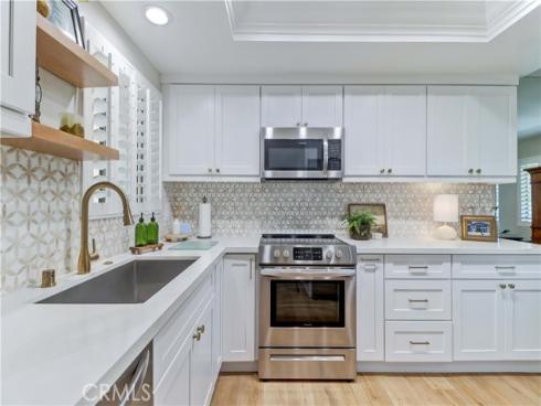 860 Ronda Mendoza O , Laguna Woods, CA