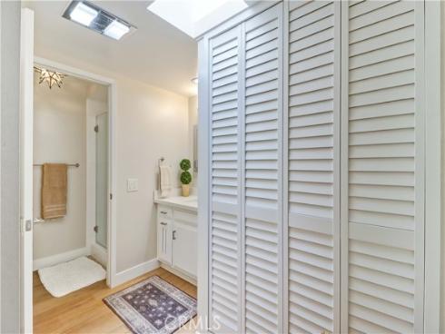 860 Ronda Mendoza O , Laguna Woods, CA