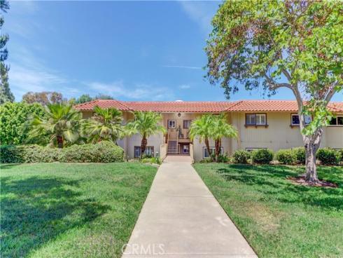 860 Ronda Mendoza O , Laguna Woods, CA