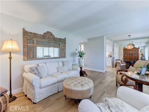 860 Ronda Mendoza O , Laguna Woods, CA