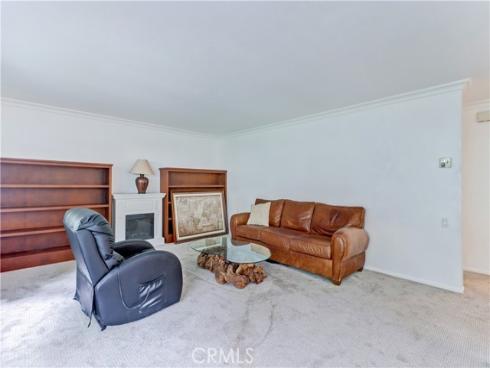 2399 Via Mariposa W Unit 1-f , Laguna Woods, CA