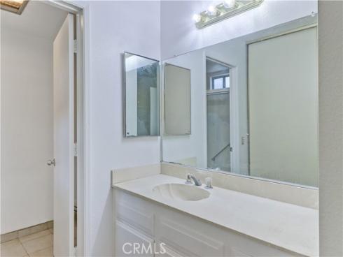 2399 Via Mariposa W Unit 1-f , Laguna Woods, CA