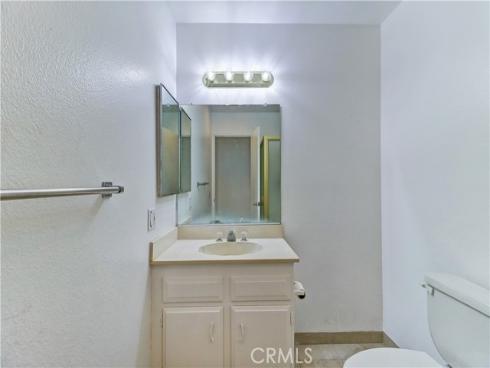 2399 Via Mariposa W Unit 1-f , Laguna Woods, CA