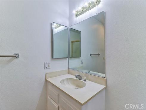 2399 Via Mariposa W Unit 1-f , Laguna Woods, CA