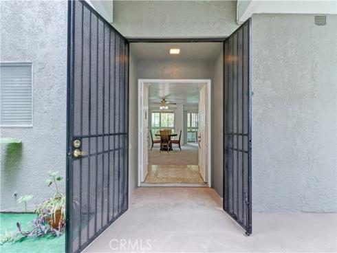 2399 Via Mariposa W Unit 1-f , Laguna Woods, CA