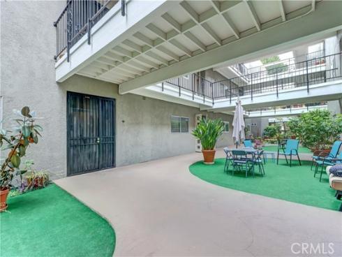 2399 Via Mariposa W Unit 1-f , Laguna Woods, CA