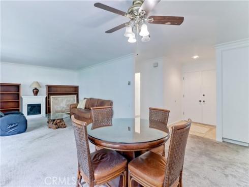 2399 Via Mariposa W Unit 1-f , Laguna Woods, CA