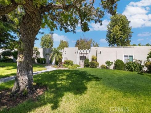 2026 Via Mariposa C , Laguna Woods, CA