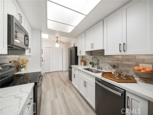 2026 Via Mariposa C , Laguna Woods, CA
