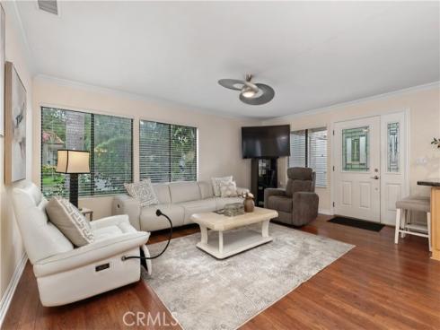 3071 Via Serena D , Laguna Woods, CA