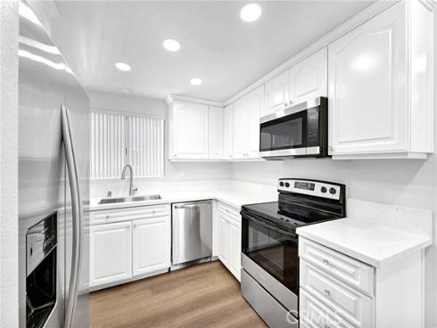 2405 Via Mariposa W Unit# 2c , Laguna Woods, CA