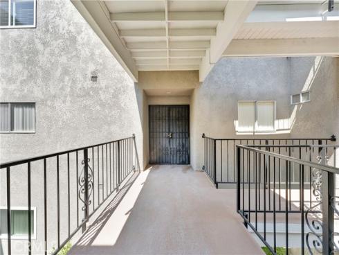 2405 Via Mariposa W Unit# 2c , Laguna Woods, CA