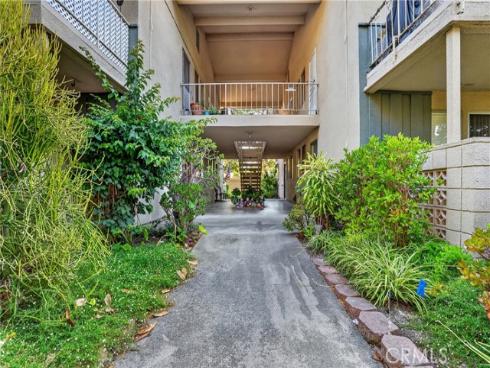 8 Via Castilla C , Laguna Woods, CA