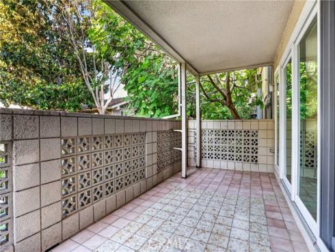 8 Via Castilla C , Laguna Woods, CA