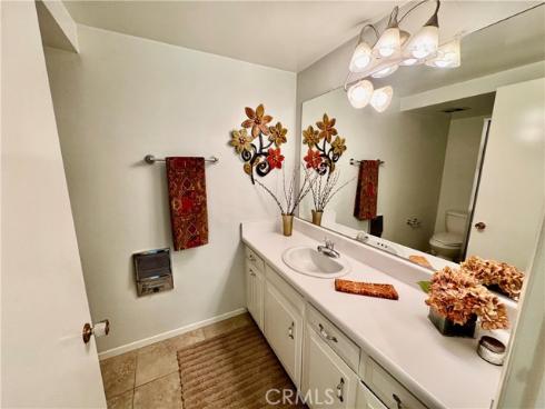 18 Via Castilla C , Laguna Woods, CA