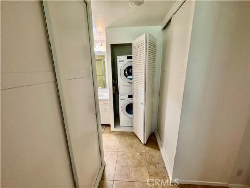 18 Via Castilla C , Laguna Woods, CA