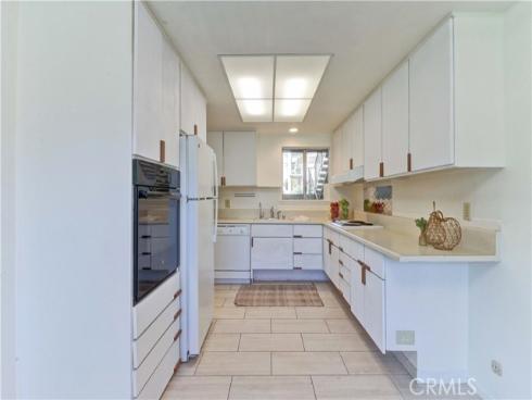 2184 Via Mariposa B , Laguna Woods, CA