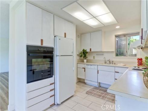 2184 Via Mariposa B , Laguna Woods, CA