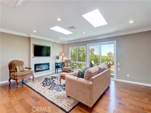 5350 Algarrobo N , Laguna Woods, CA