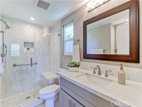 5350 Algarrobo N , Laguna Woods, CA