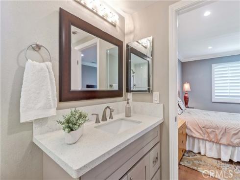5350 Algarrobo N , Laguna Woods, CA