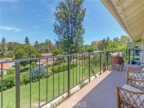 5350 Algarrobo N , Laguna Woods, CA