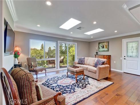 5350 Algarrobo N , Laguna Woods, CA