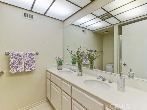 5528 Via La Mesa A , Laguna Woods, CA