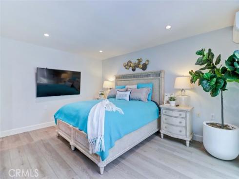 2305 Via Puerta , Laguna Woods, CA