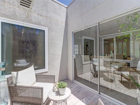 2305 Via Puerta , Laguna Woods, CA