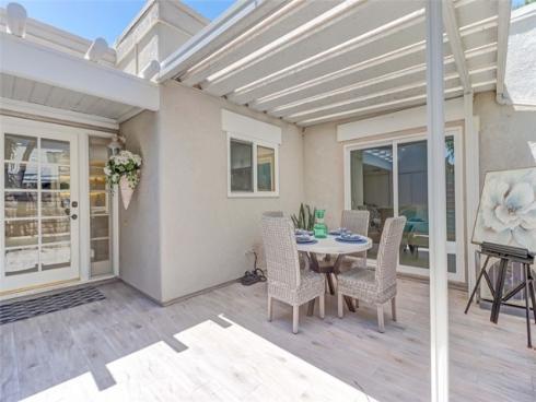 2305 Via Puerta , Laguna Woods, CA