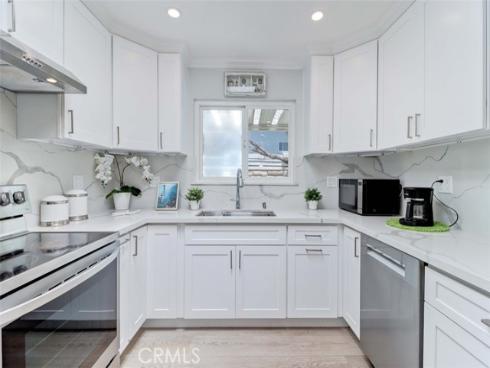 2305 Via Puerta , Laguna Woods, CA