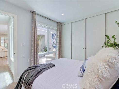 2305 Via Puerta , Laguna Woods, CA