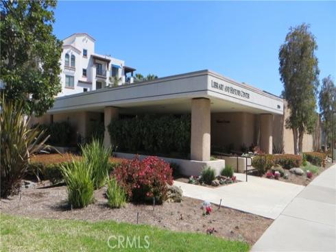 35 Calle Aragon A , Laguna Woods, CA