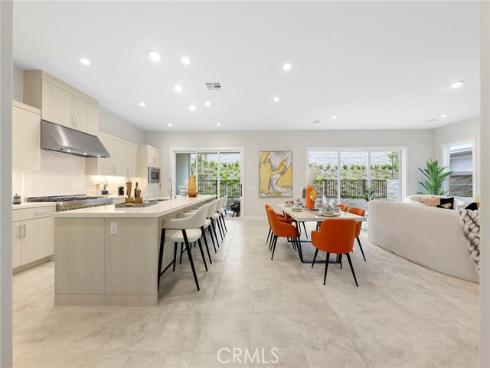 200 Sierra Madre , Lake Forest, CA