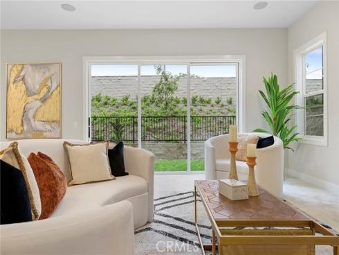 200 Sierra Madre , Lake Forest, CA