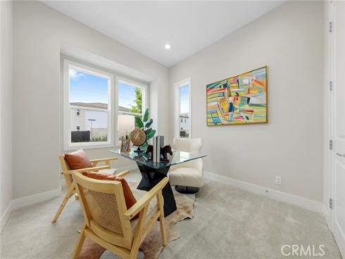 200 Sierra Madre , Lake Forest, CA