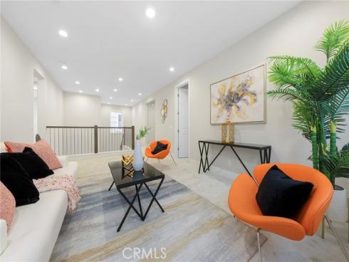 200 Sierra Madre , Lake Forest, CA