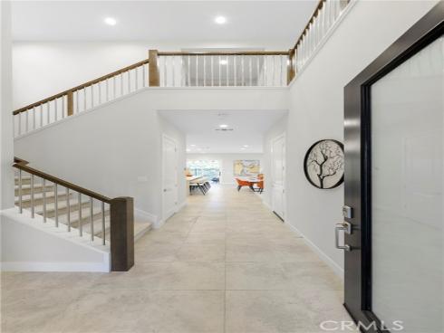 200 Sierra Madre , Lake Forest, CA