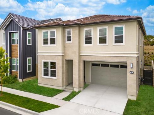 200  Sierra Madre  , Lake Forest, CA