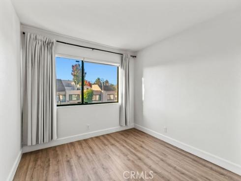 25761 Le Parc , Lake Forest, CA