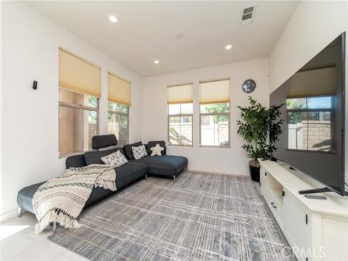 192 Finch , Lake Forest, CA