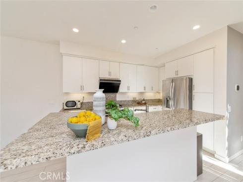 192 Finch , Lake Forest, CA