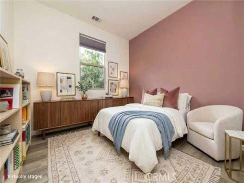 192 Finch , Lake Forest, CA