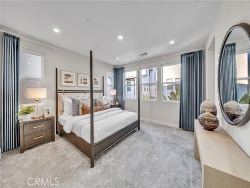 120 Parkland Alley , Lake Forest, CA