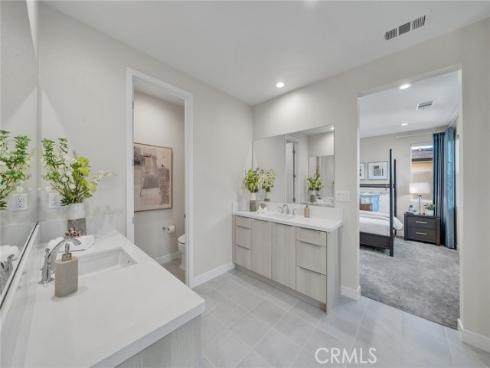 120 Parkland Alley , Lake Forest, CA