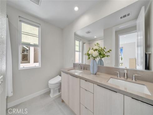 120 Parkland Alley , Lake Forest, CA