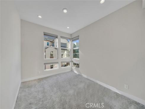120 Parkland Alley , Lake Forest, CA