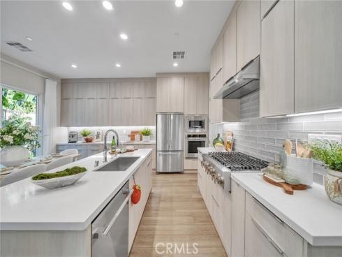 120 Parkland Alley , Lake Forest, CA